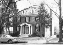 404 South Washington